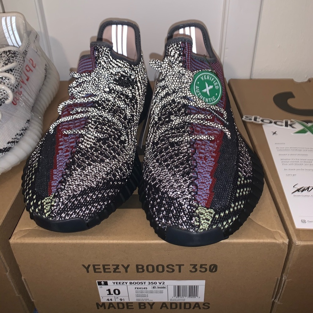 Yeezy yecheil reflective